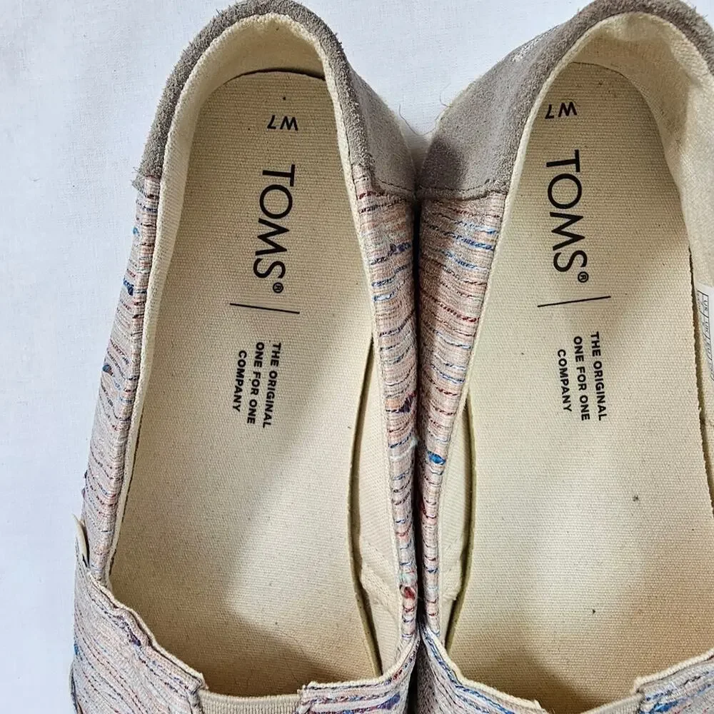 TOMS Women's Espadrilles Birch Metallic Slub Stripe Size 7